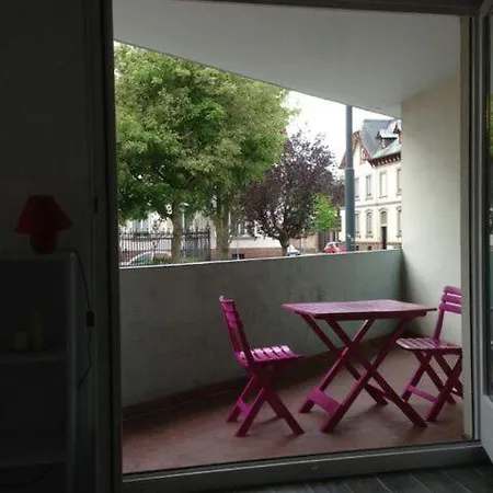 Chez Les Jobach F2 Apartment *
